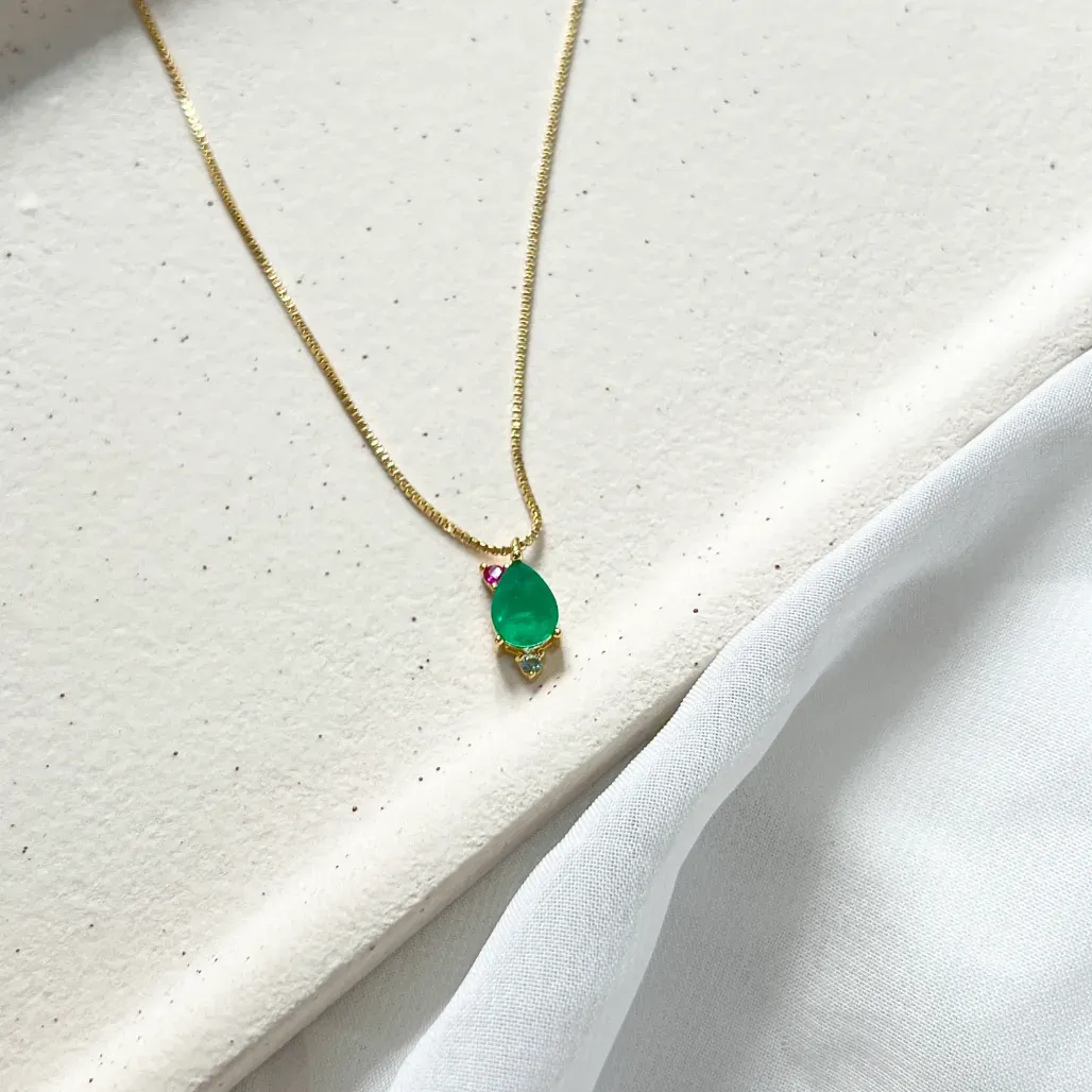 COLAR GOTA VERDE FUSION