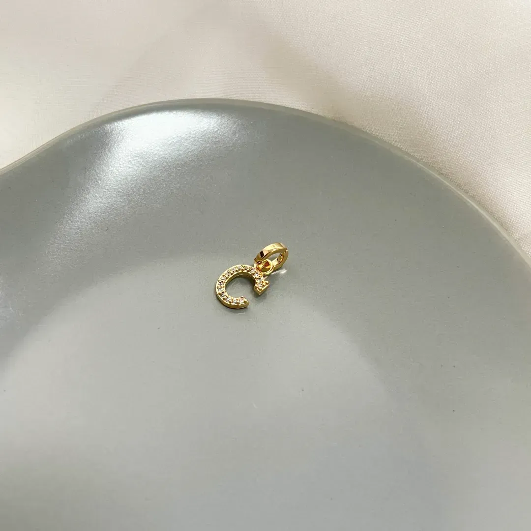 PINGENTE (CHARMS) LETRA 1CM C