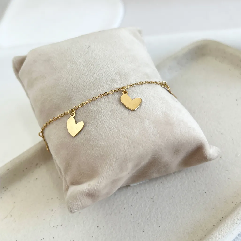 PULSEIRA 5 CORAÇÕES PENDURADOS