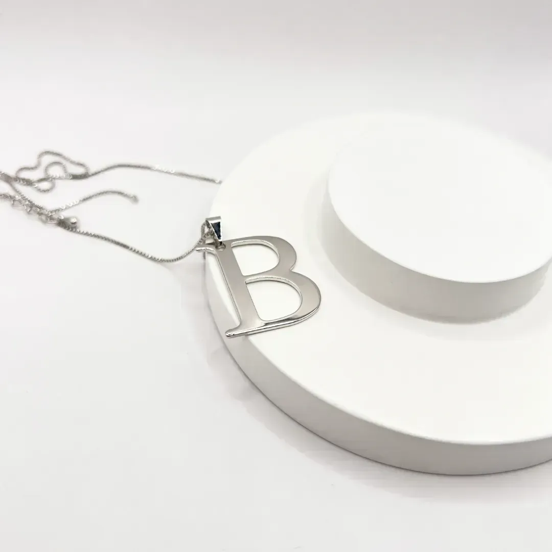 COLAR PINGENTE LETRA 3CM - B