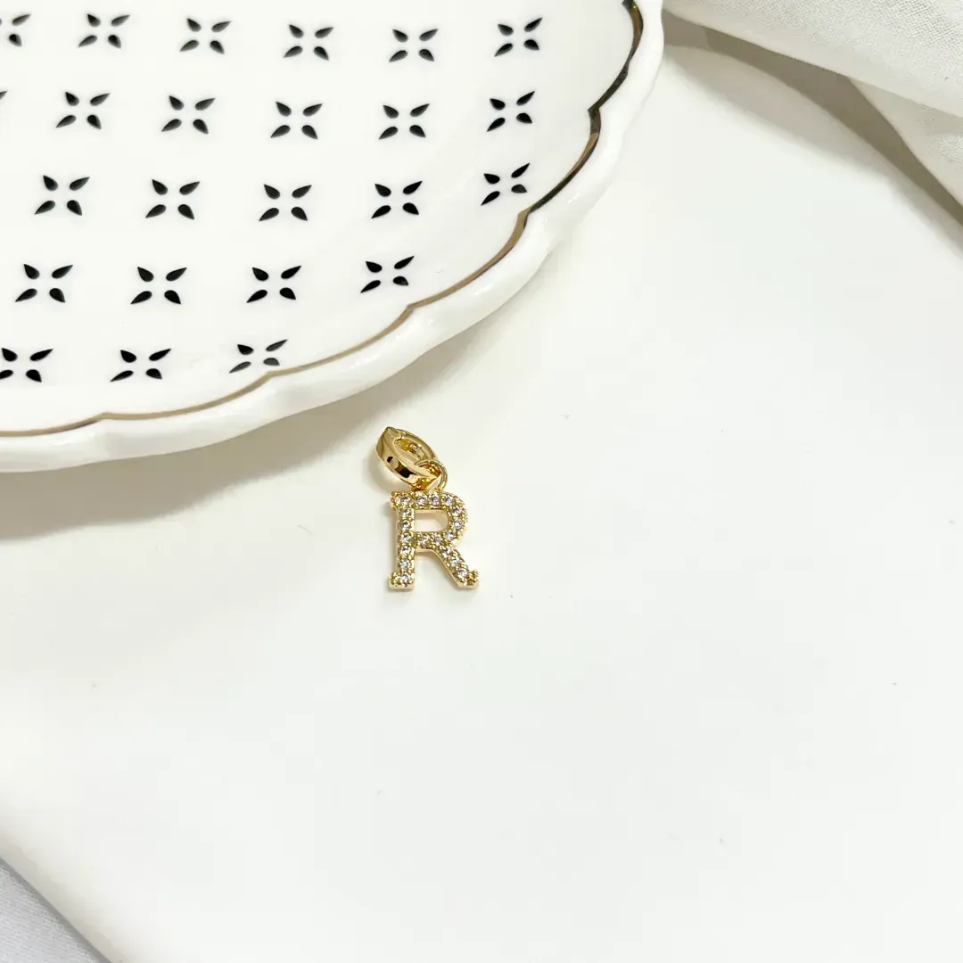 PINGENTE (CHARMS) LETRA 1CM R