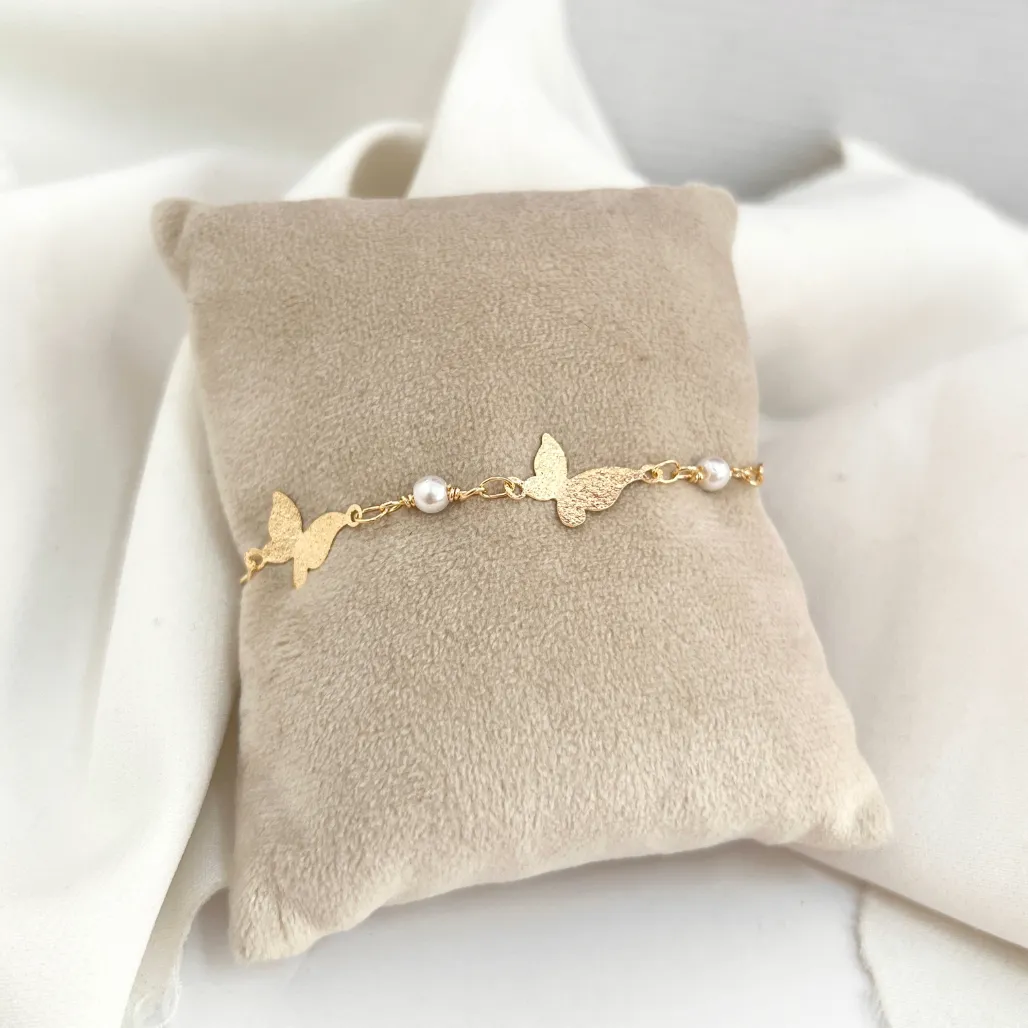 PULSEIRA PÉROLA E BORBOLETAS