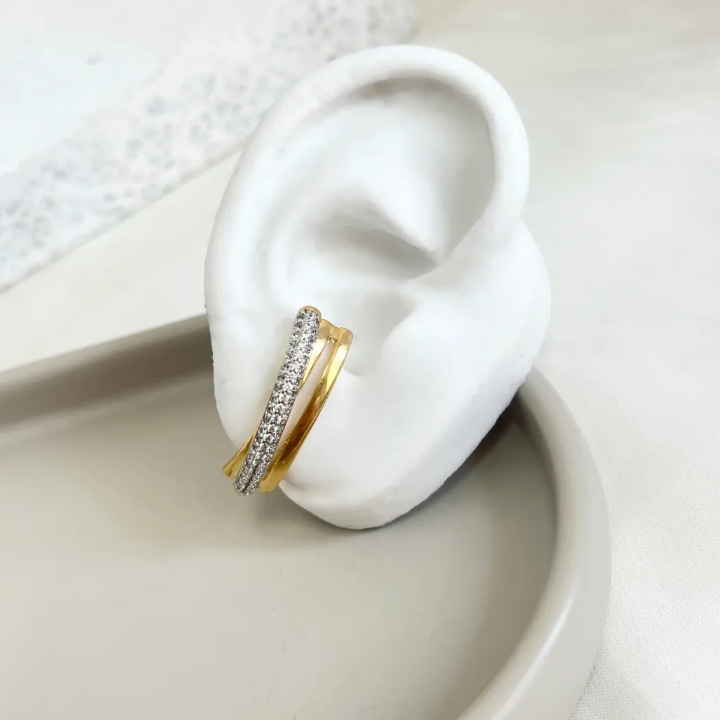 BRINCO EAR HOOK LISO COM MICRO ZIRCONIAS