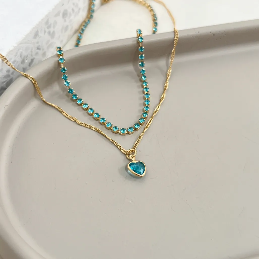 COLAR DUPLO CHOKER STRASS AZUL E SINGAPURA COM PINGENTE DE CORAÇÃO