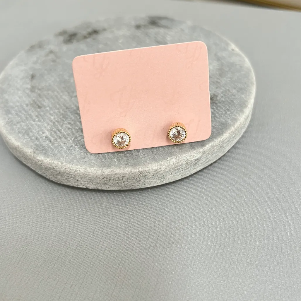 BRINCO ZIRCONIA REDONDA COM ACABAMENTO