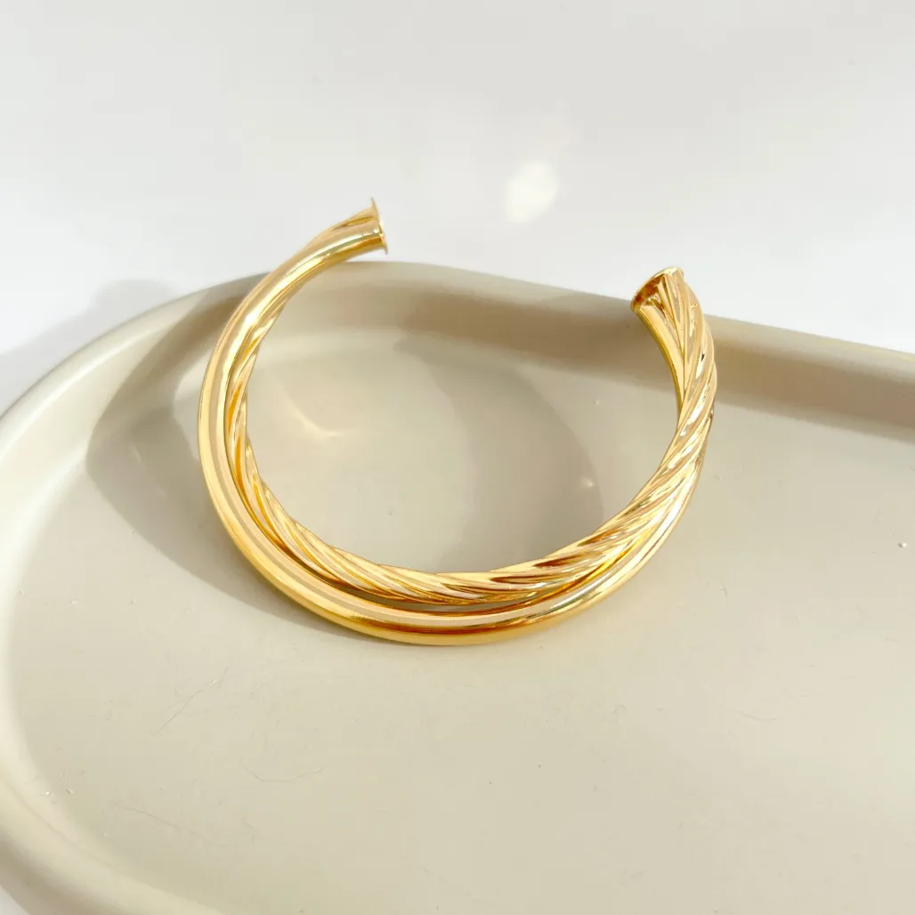 BRACELETE ABERTO TUBOS LISO E TORCIDO