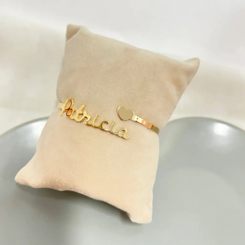 BRACELETE MANUSCRITO COM CORAÇÃO  - PATRICIA