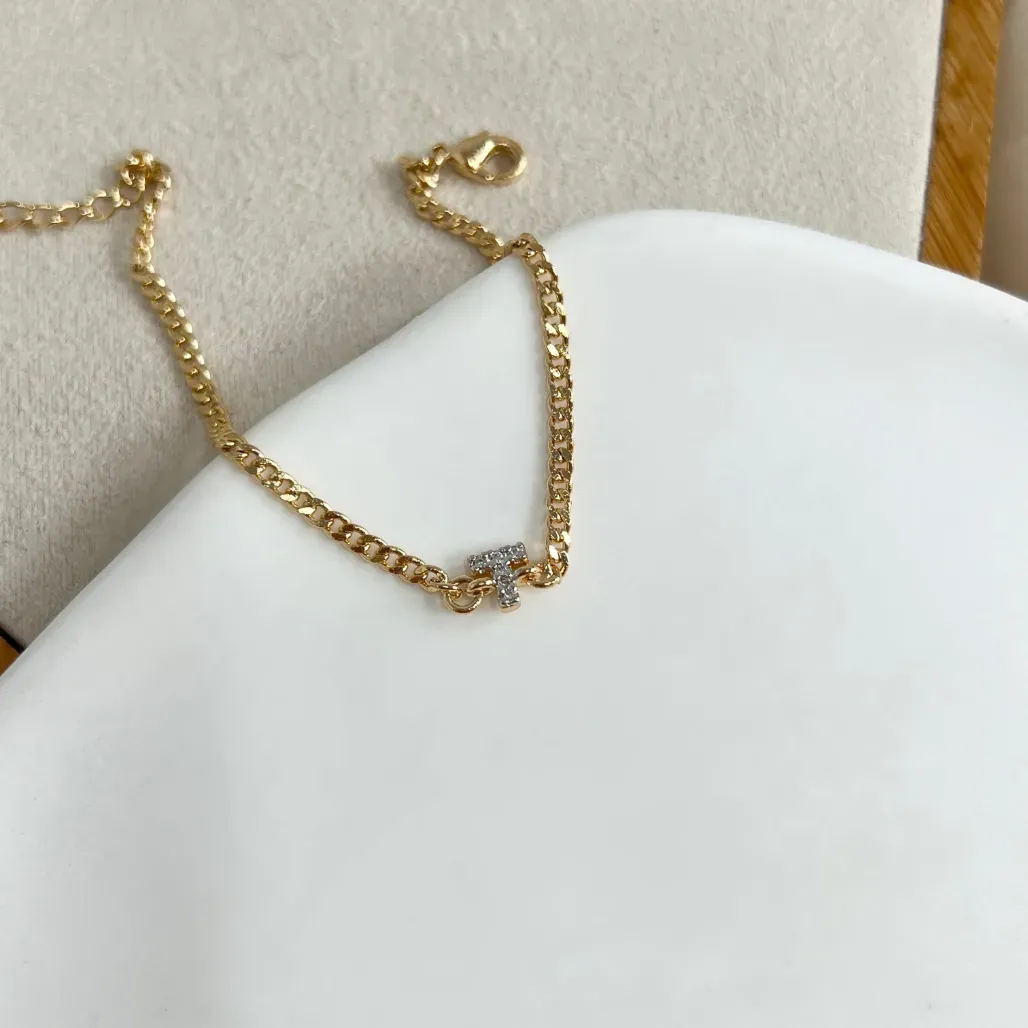 PULSEIRA ELO GRUMET FINA COM LETRA DE ZIRCONIA - T