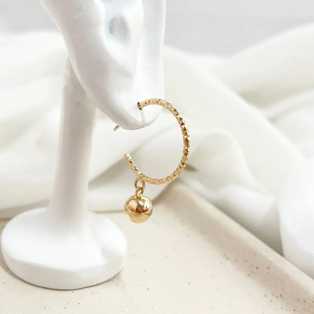 BRINCO ARGOLA FIO DIAMANTADO COM ESFERA