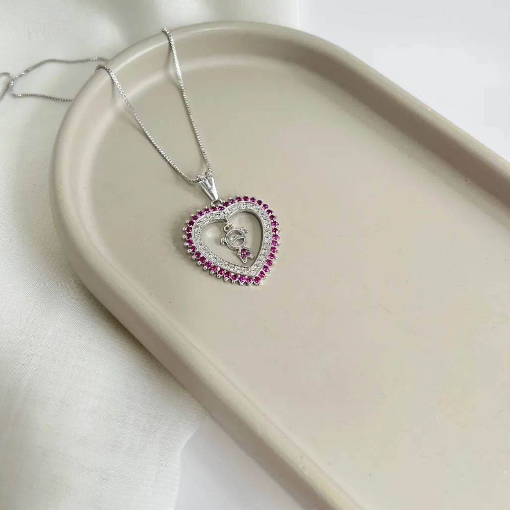 COLAR CORAÇÃO ZIRCONIA PINK COM 1 MENINA
