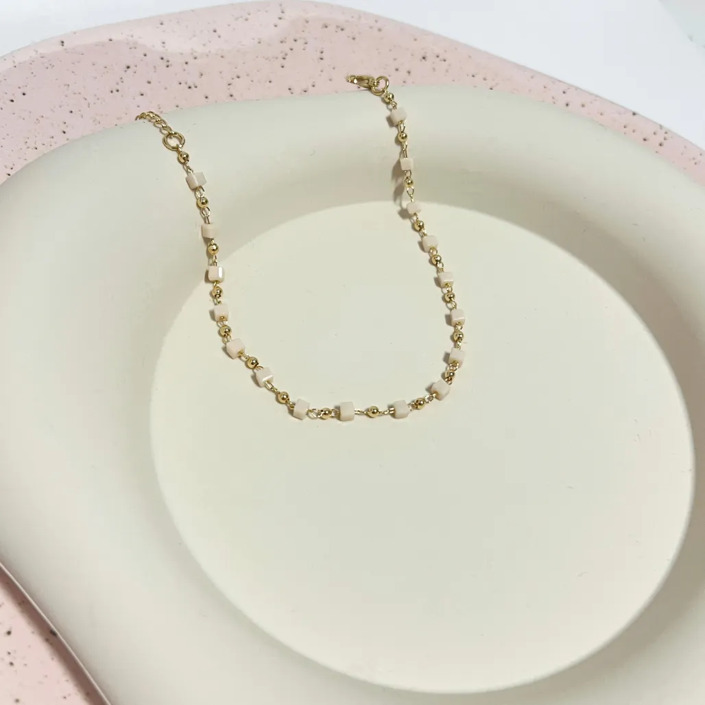 PULSEIRA BOLINHAS E PEDRAS QUADRADAS SALMÃO