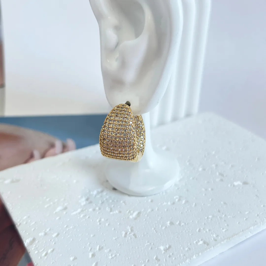 BRINCO ARGOLA ARTICULADA GRANDE MICRO ZIRCONIA DENTRO E FORA
