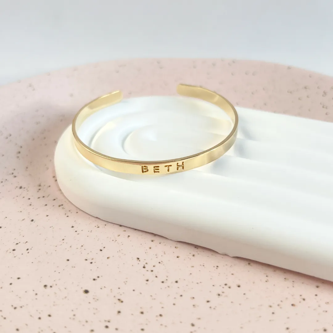 BRACELETE PERSONALIZADO COM CORTE A LASER - BETH