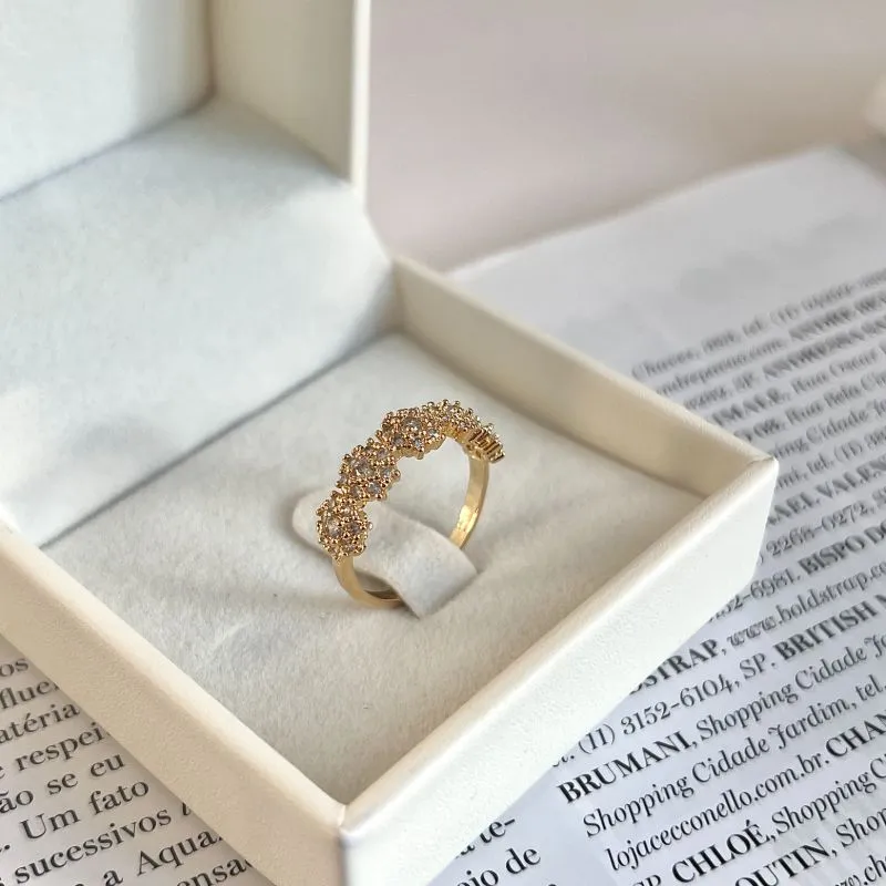 ANEL FLORES DE ZIRCONIA ANEL FLORES DE ZIRCONIA