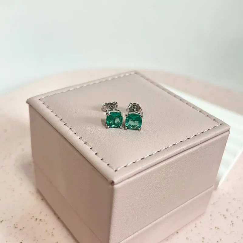 BRINCO QUADRADO ZIRCONIA TURMALINA
