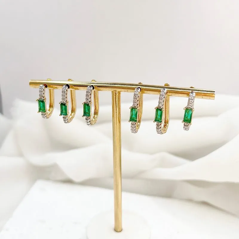 TRIO BRINCO ARGOLAS ARTICULADAS QUADRADAS COM BAGUETE VERDE ESMERALDA