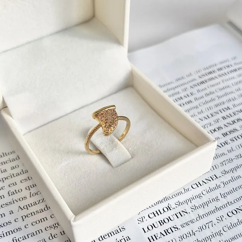 ANEL DENTE DE SABRE ANEL DENTE DE SABRE