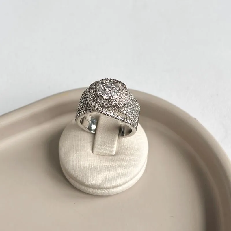 ANEL LARGO EM MICRO ZIRCONIAS ANEL LARGO EM MICRO ZIRCONIAS