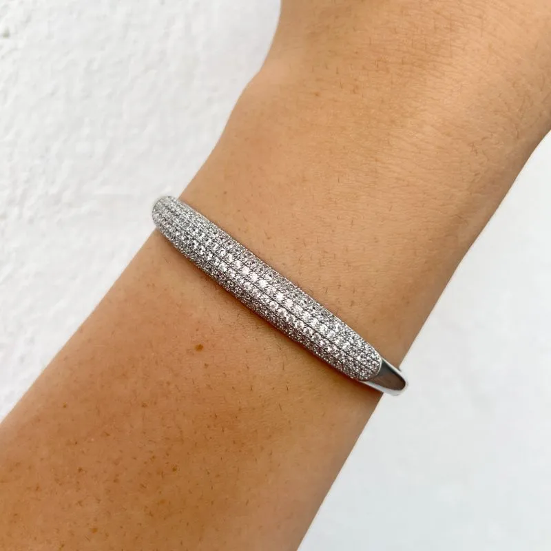 BRACELETE CRAVEJADO