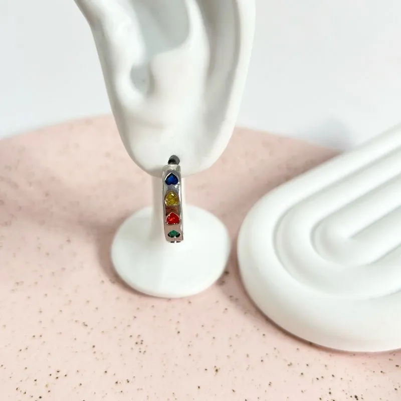 BRINCO ARGOLA ARTICULADA CORAÇÕES COLORIDOS 2CM BRINCO ARGOLA ARTICULADA CORAÇÕES COLORIDOS 2CM