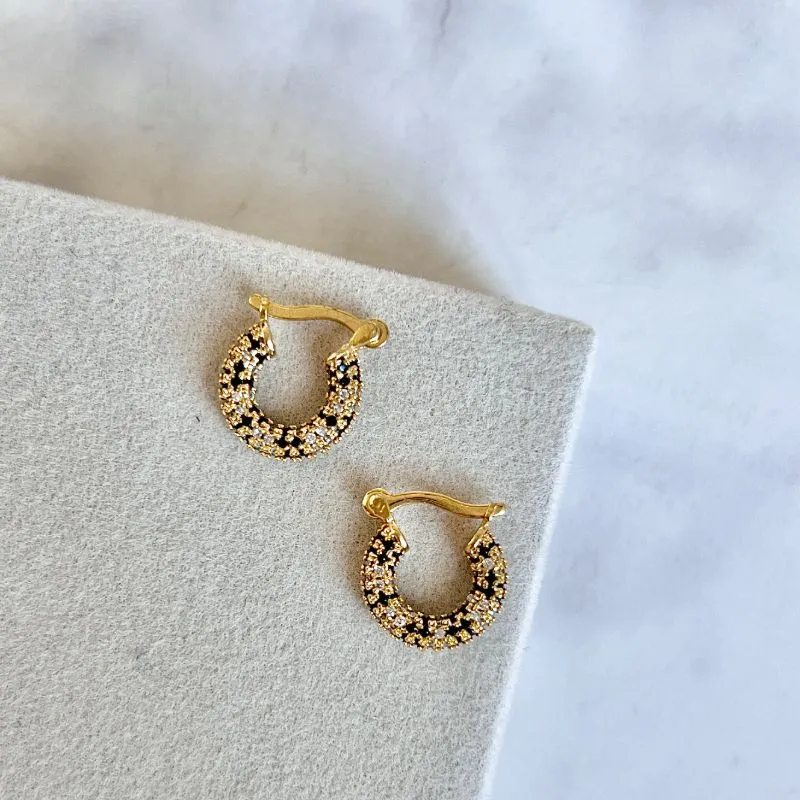BRINCO ARGOLA ZIRCONIA DE ENCAIXE COM ZIRCONIA NEGRA