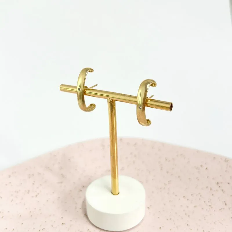 BRINCO  EAR HOOK COM UM PONTO DE LUZ BRINCO  EAR HOOK COM UM PONTO DE LUZ