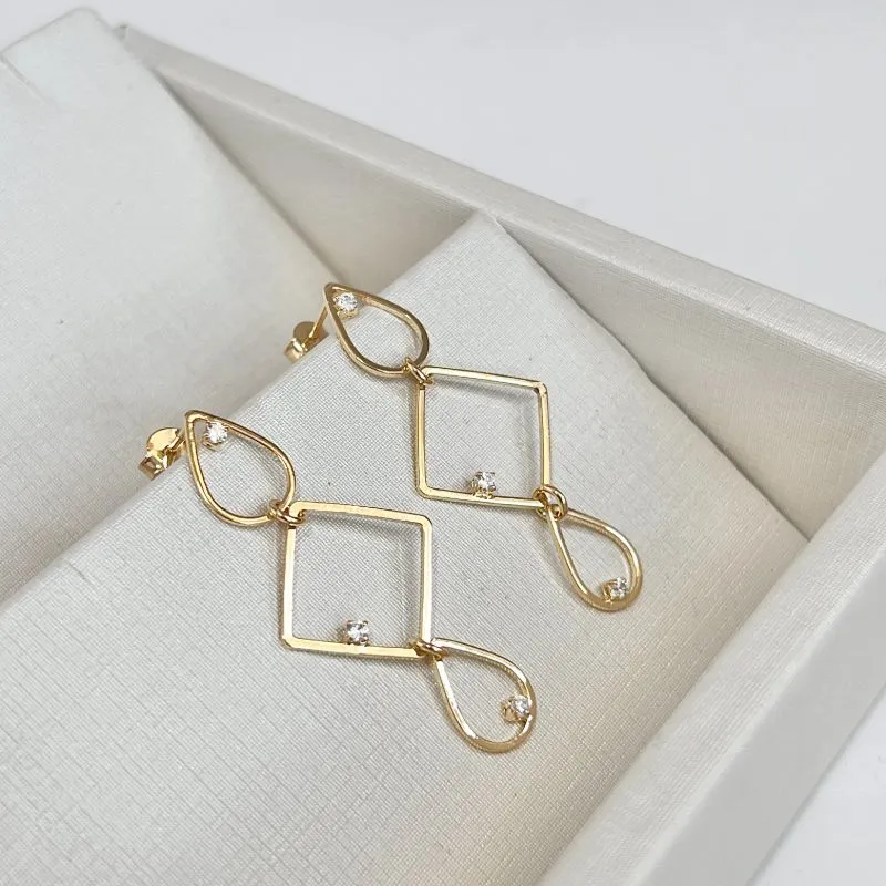 BRINCO LONGO GEOMÉTRICO BRINCO LONGO GEOMÉTRICO