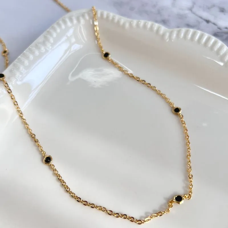 COLAR 6 ZIRCONIAS NEGRAS 50CM