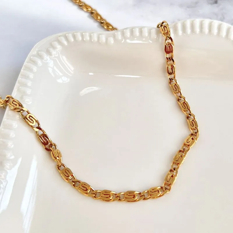 COLAR ELOS REDEMOINHOS 50CM