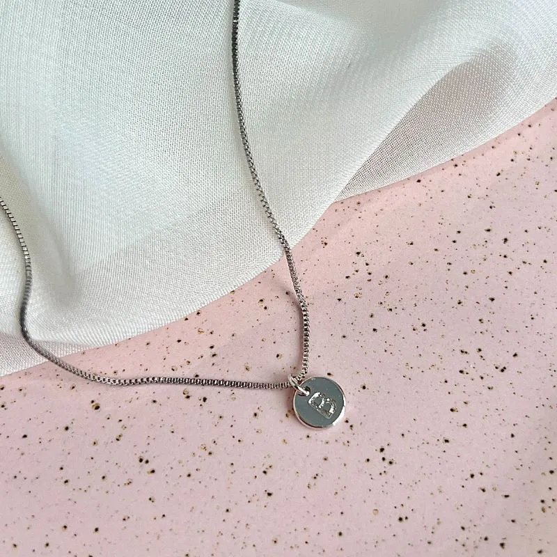 COLAR MINI MEDALHA DE LETRA - B COLAR MINI MEDALHA DE LETRA - B