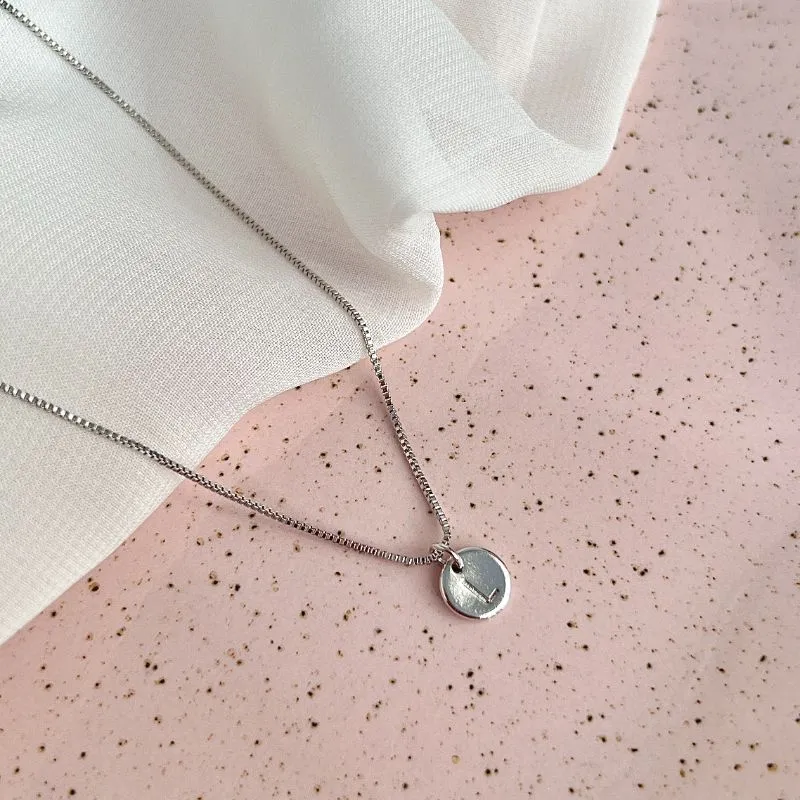 COLAR MINI MEDALHA DE LETRA - L COLAR MINI MEDALHA DE LETRA - L