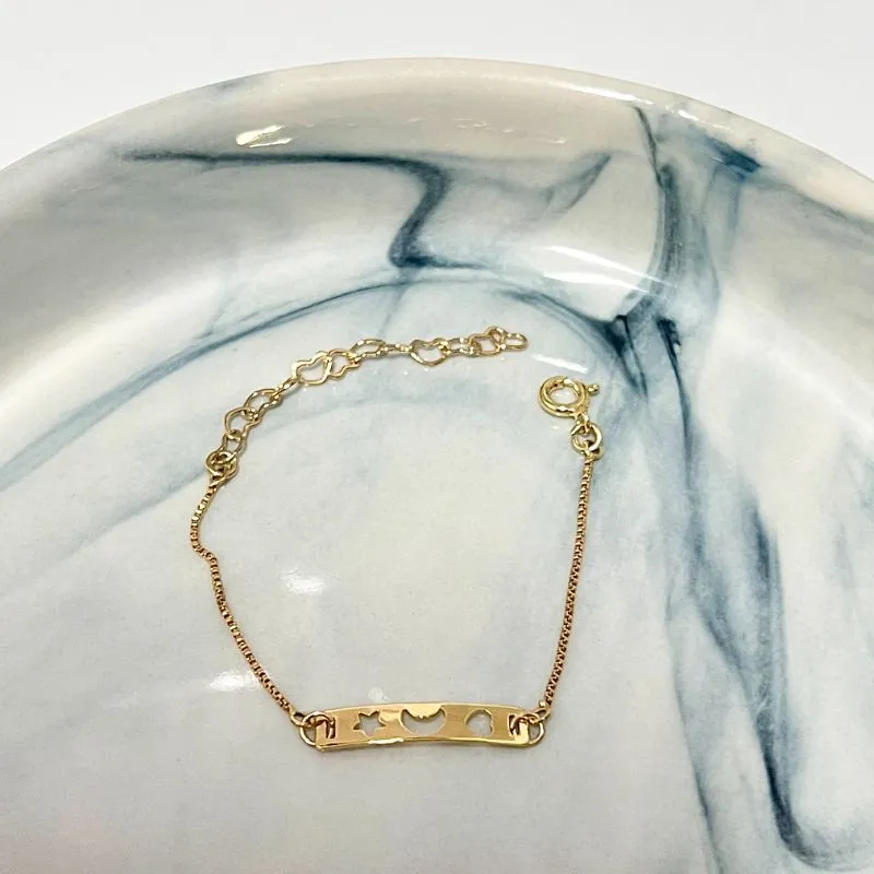 PULSEIRA INFANTIL COM DETALHES VAZADOS