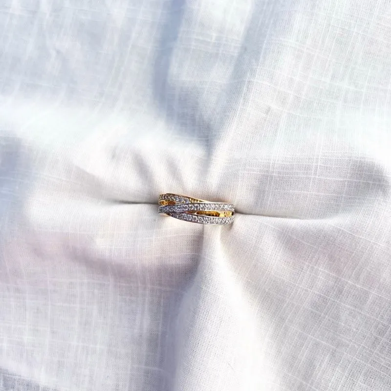 ANEL 3 AROS CRAVEJADOS ANEL 3 AROS CRAVEJADOS