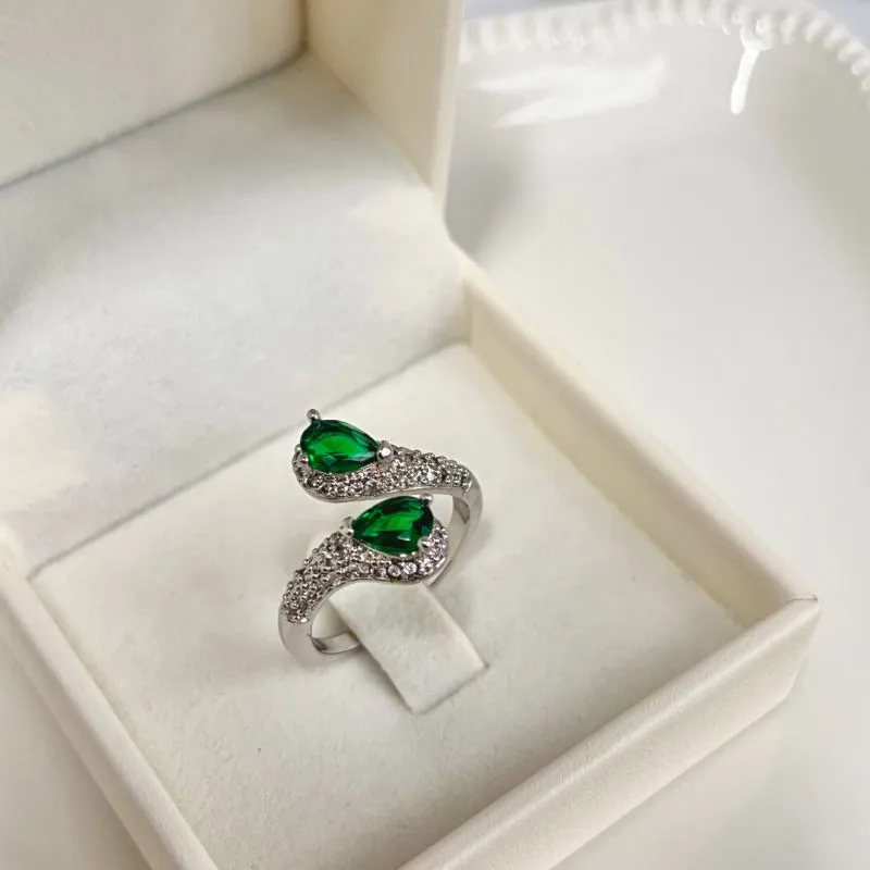 ANEL AJUSTÁVEL 2 PEDRAS VERDE ESMERALDA