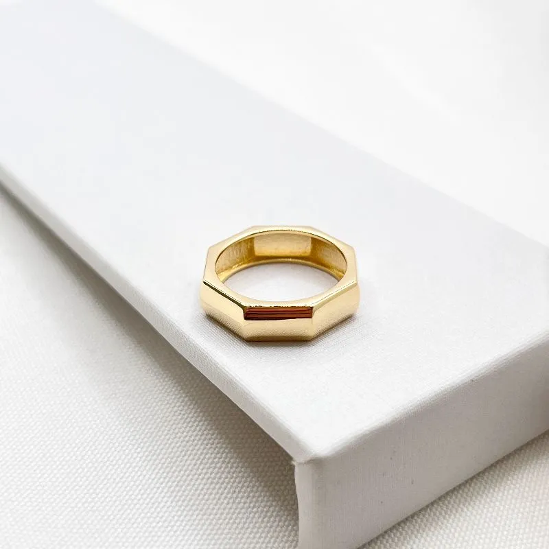 ANEL LADOS ANEL LADOS