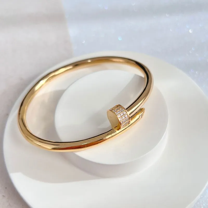 BRACELETE PREGO ZIRCONIAS