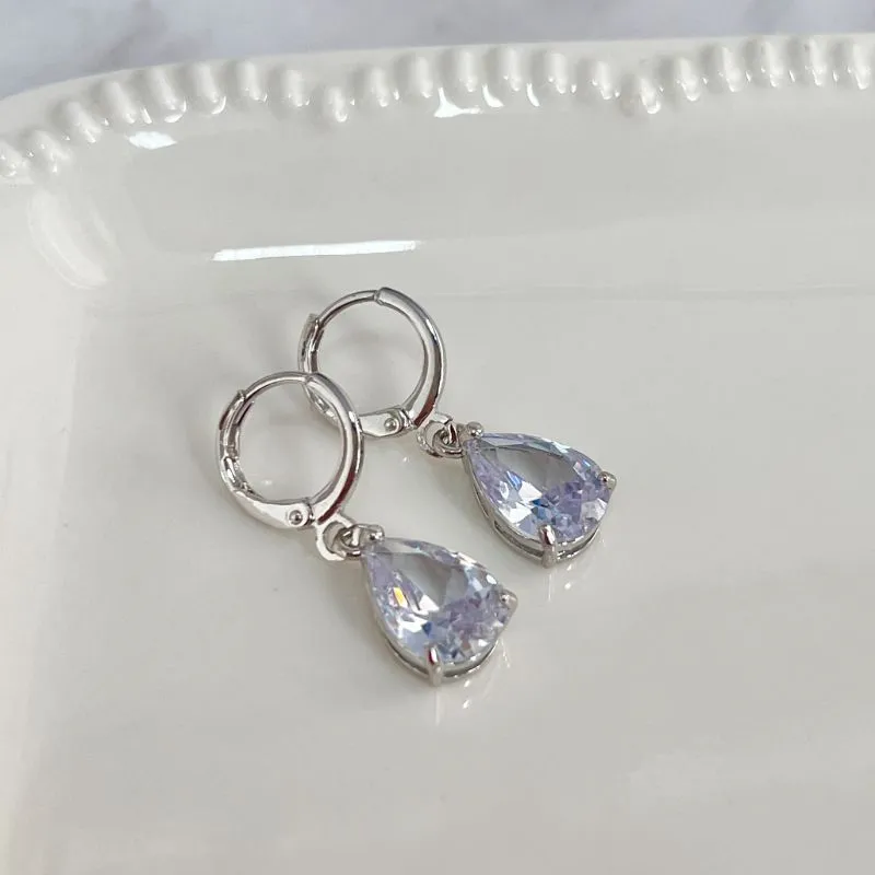 BRINCO ARGOLA CLICK GOTA DE ZIRCONIA BRINCO ARGOLA CLICK GOTA DE ZIRCONIA