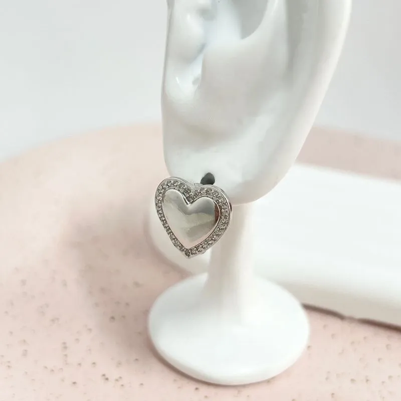 BRINCO ARGOLA CORAÇÃO CRAVEJADO BRINCO ARGOLA CORAÇÃO CRAVEJADO