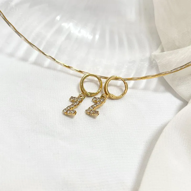 BRINCO ARGOLA DE CLICK LETRAS STRASS - Z BRINCO ARGOLA DE CLICK LETRAS STRASS - Z