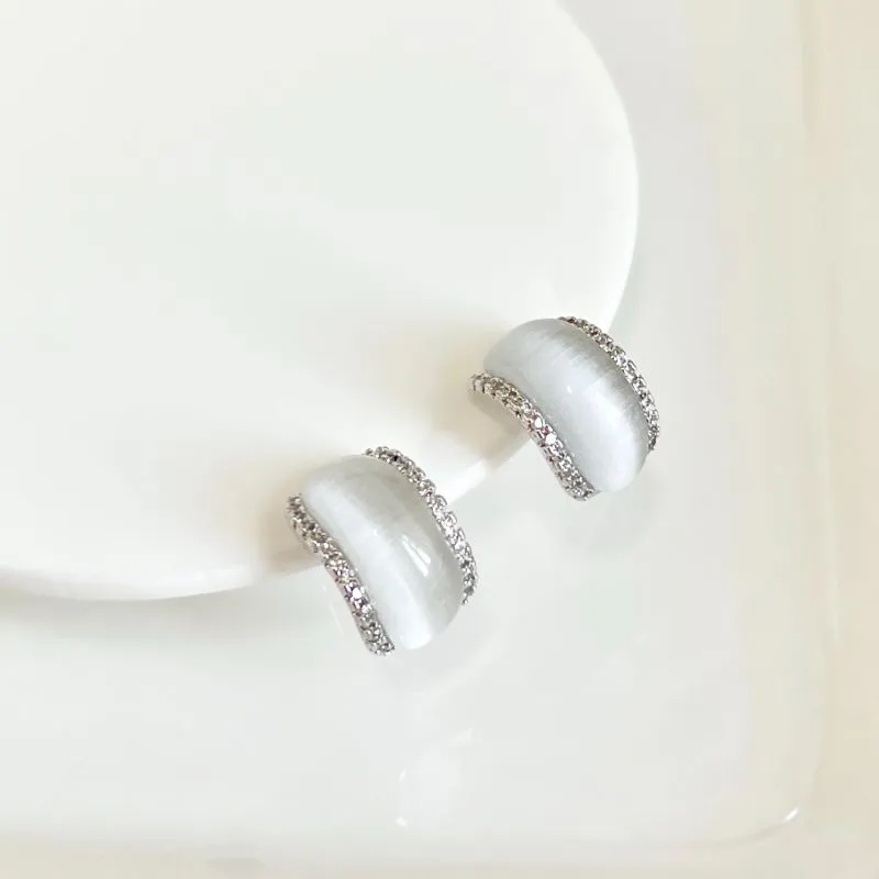 BRINCO ARGOLA ZIRCONIAS E PEDRA ÁGATA ICE