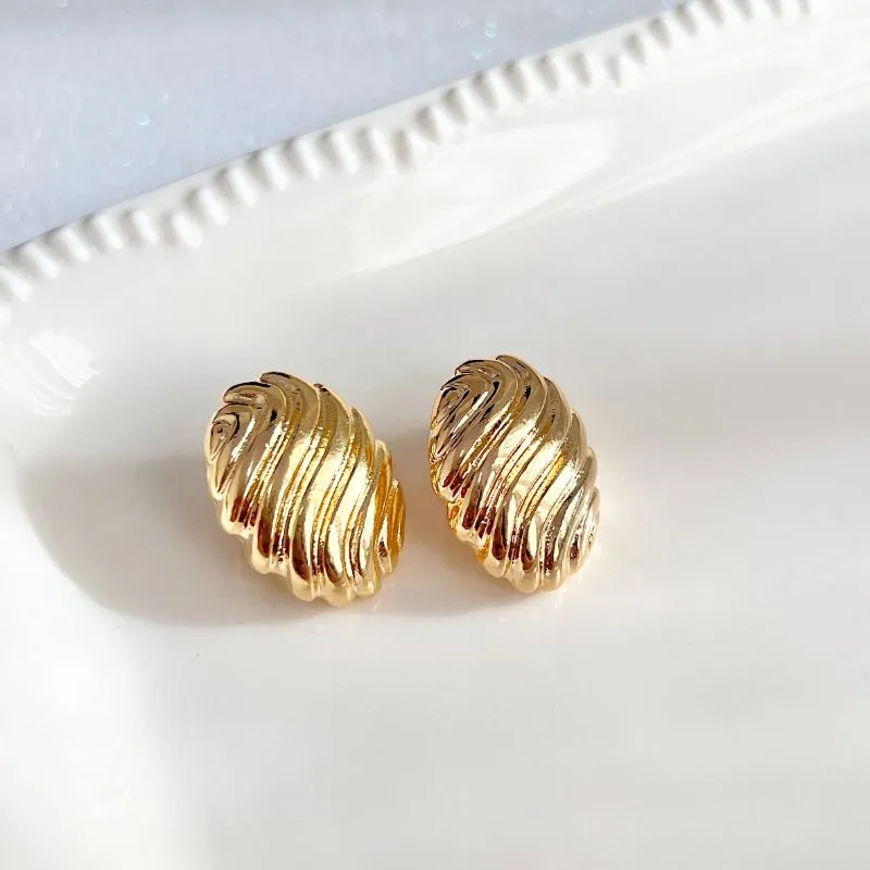 BRINCO BOTÃO OVAL BRINCO BOTÃO OVAL