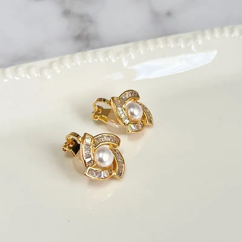 BRINCO PRESSÃO PÉROLA E BAGUETES BRINCO PRESSÃO PÉROLA E BAGUETES