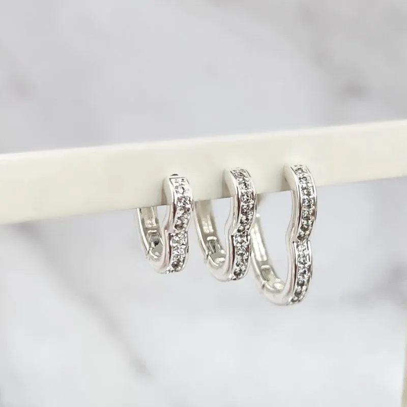 TRIO DE ARGOLAS E CORAÇÃO CRAVEJADA