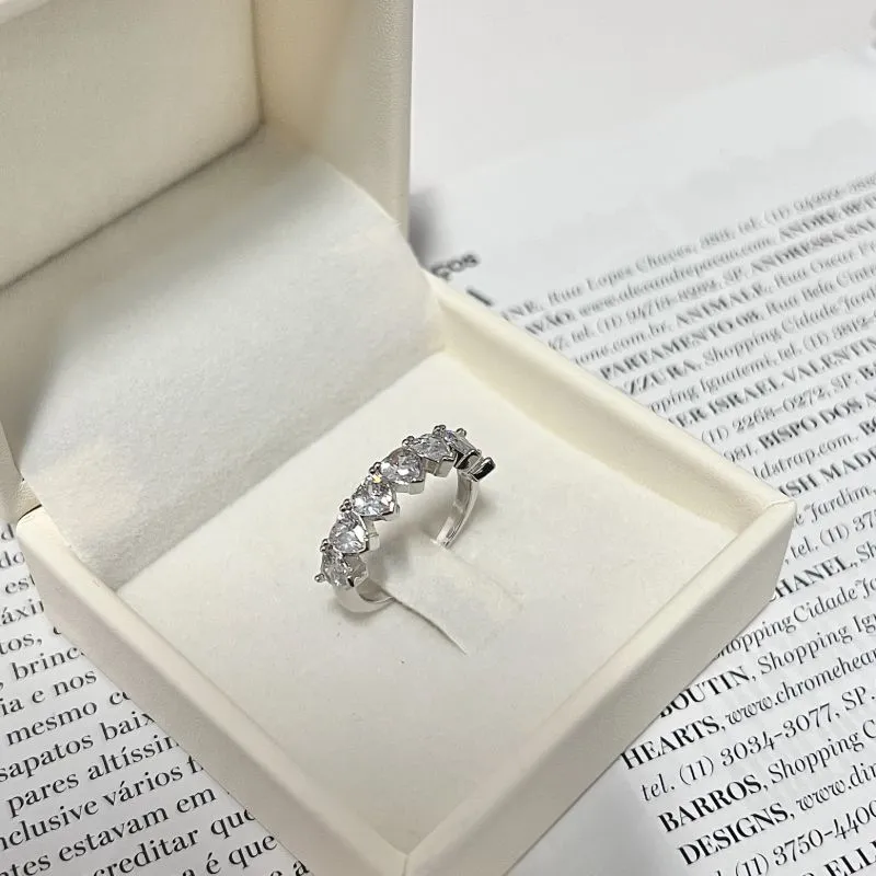 ANEL 7 CORAÇÕES DE ZIRCONIA 4MM