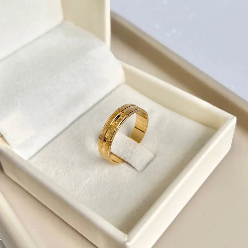 ANEL ALIANÇA 2 FRISOS GRANITADOS