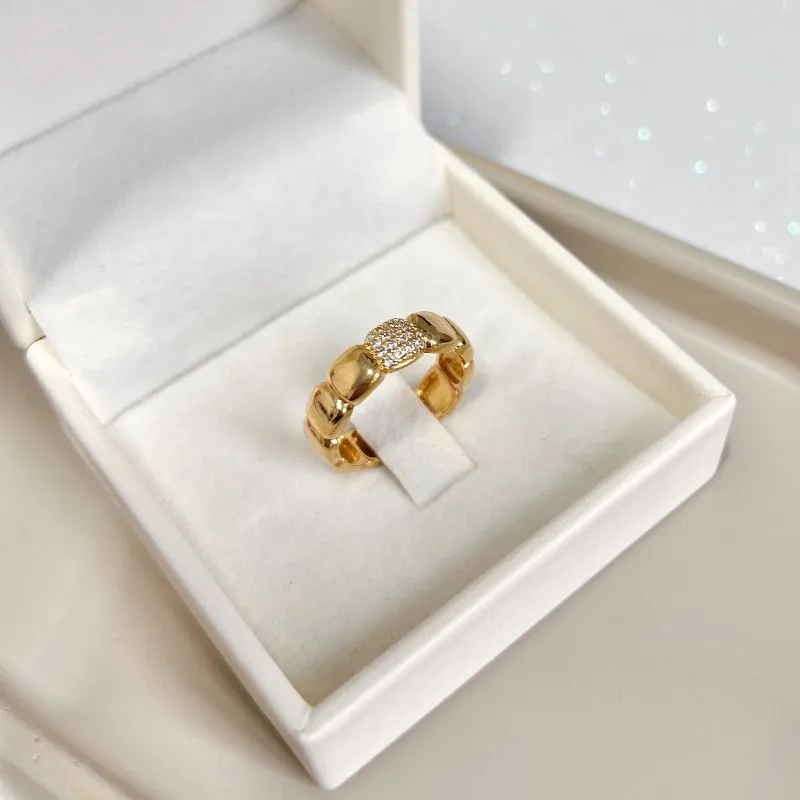 ANEL QUADRADOS COM MICRO ZIRCONIA