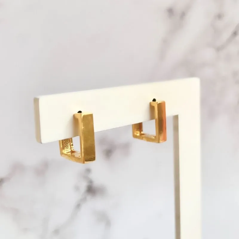 BRINCO ARGOLA ARTICULADA QUADRADA LISA 1,3CM