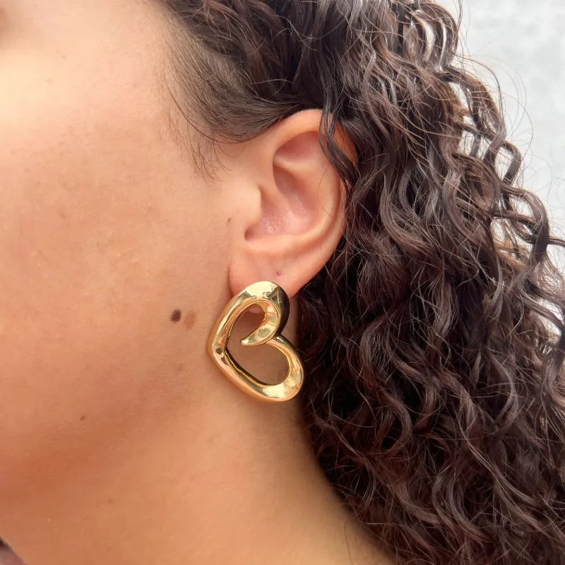 BRINCO CORAÇÃO VAZADO