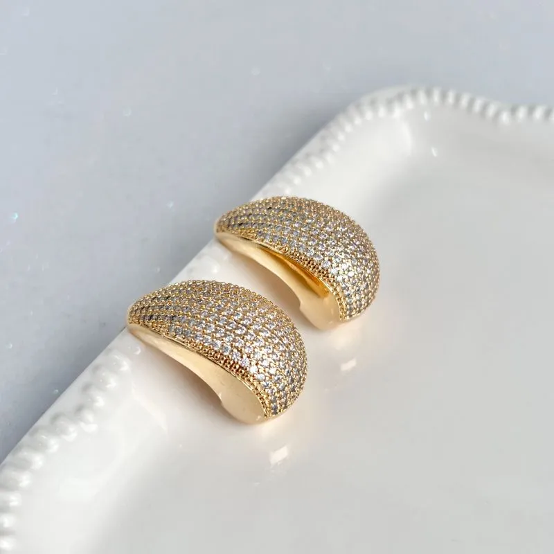 BRINCO GOTA MAXI CRAVEJADA