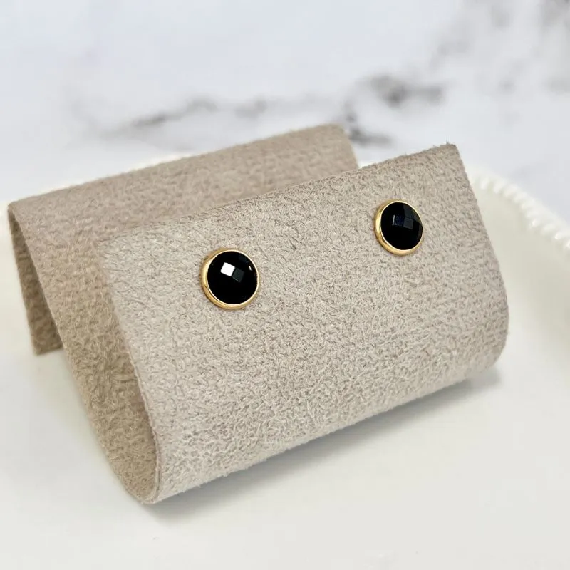 BRINCO MEIA PEDRA FACETADA - PRETO